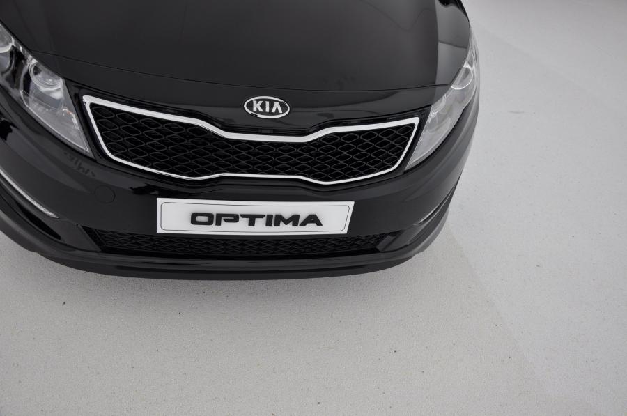  Kia Optima 2011 года  (фото 11 из 69)